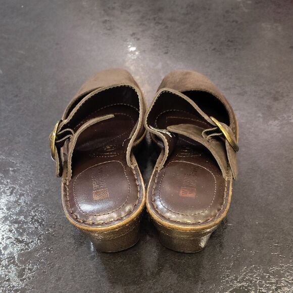 White Mountain Brown Wedge Sandals - Picture 4 of 5